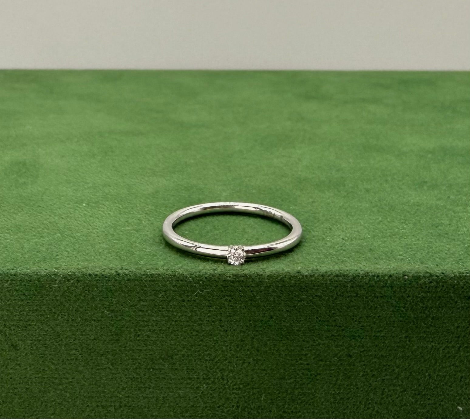 The Aurora Engagement Ring – 18k White Gold