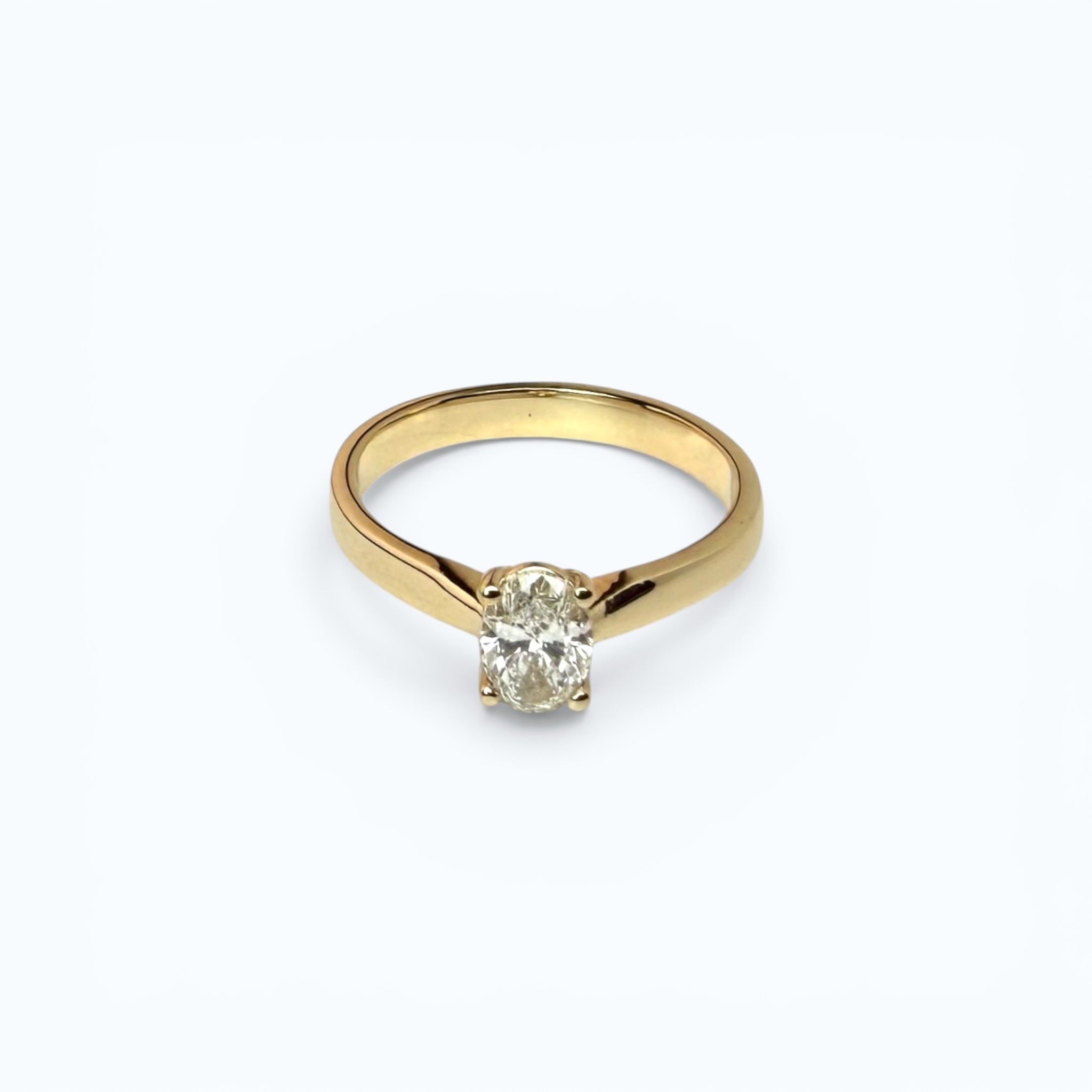 Classic Engagement Ring with Oval Solitaire - 14k Gold