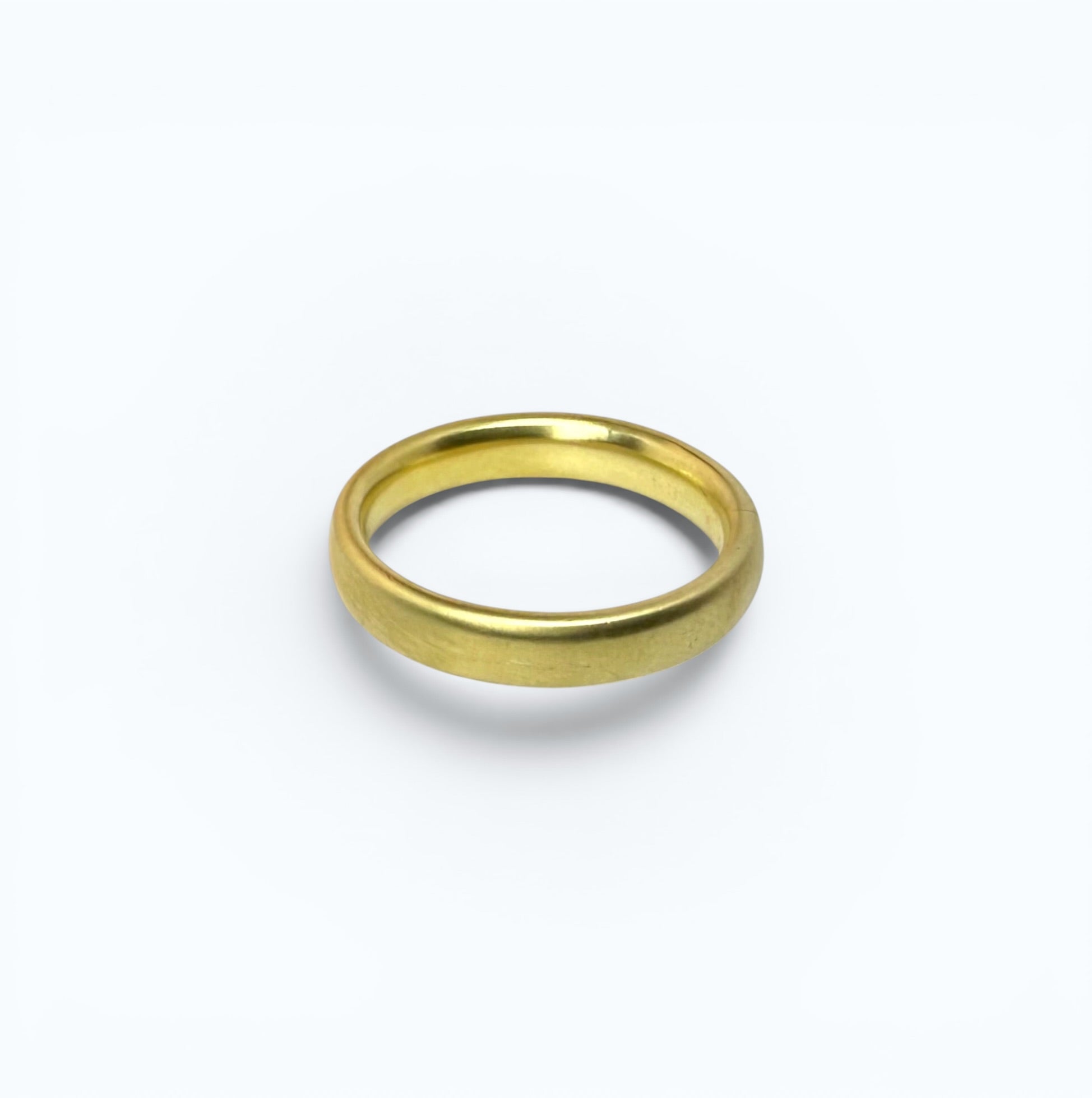 Oval Matte Wedding Band - 14k Gold