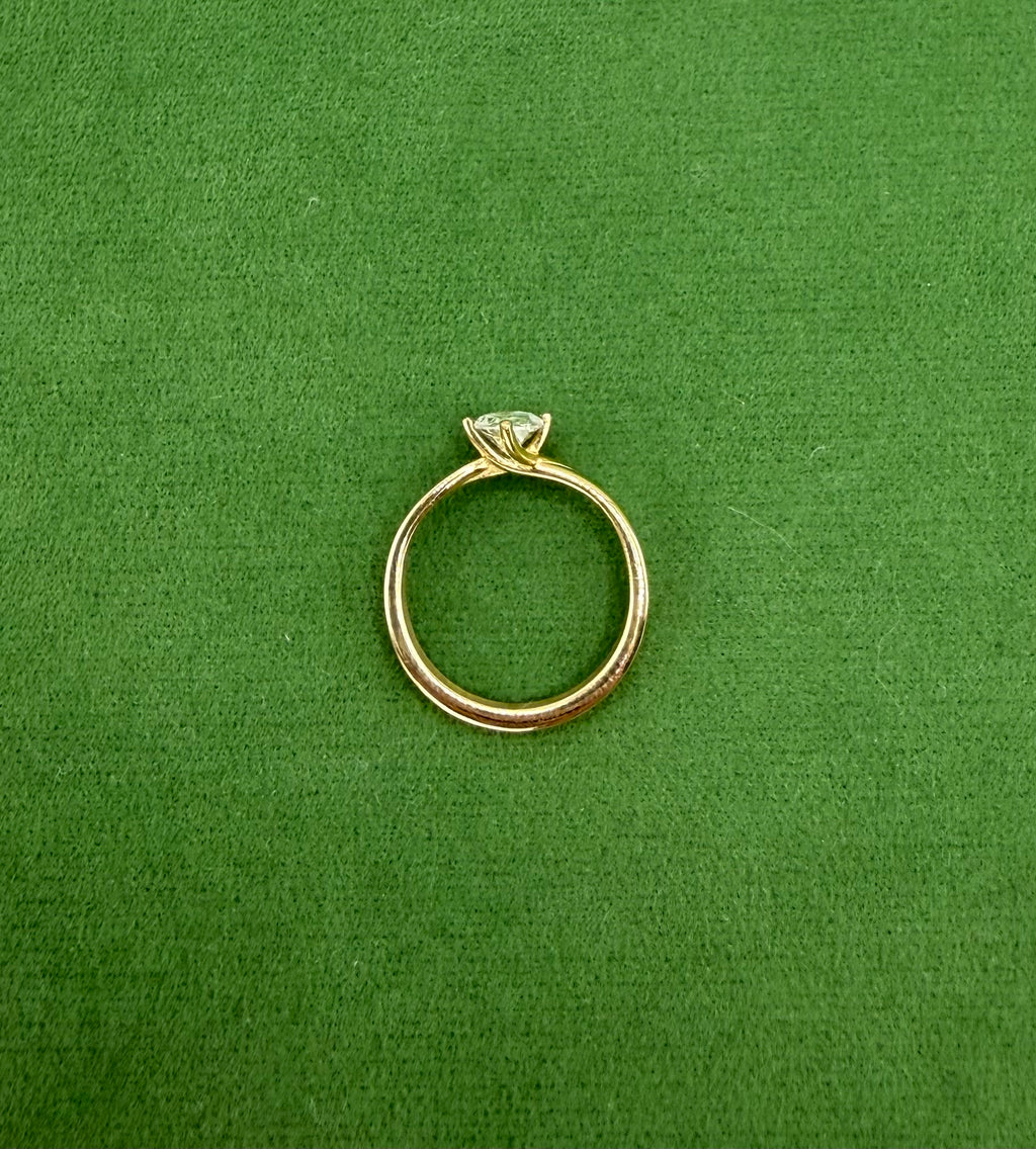 Offset Twist Oval Solitaire Engagement Ring – 14k Gold
