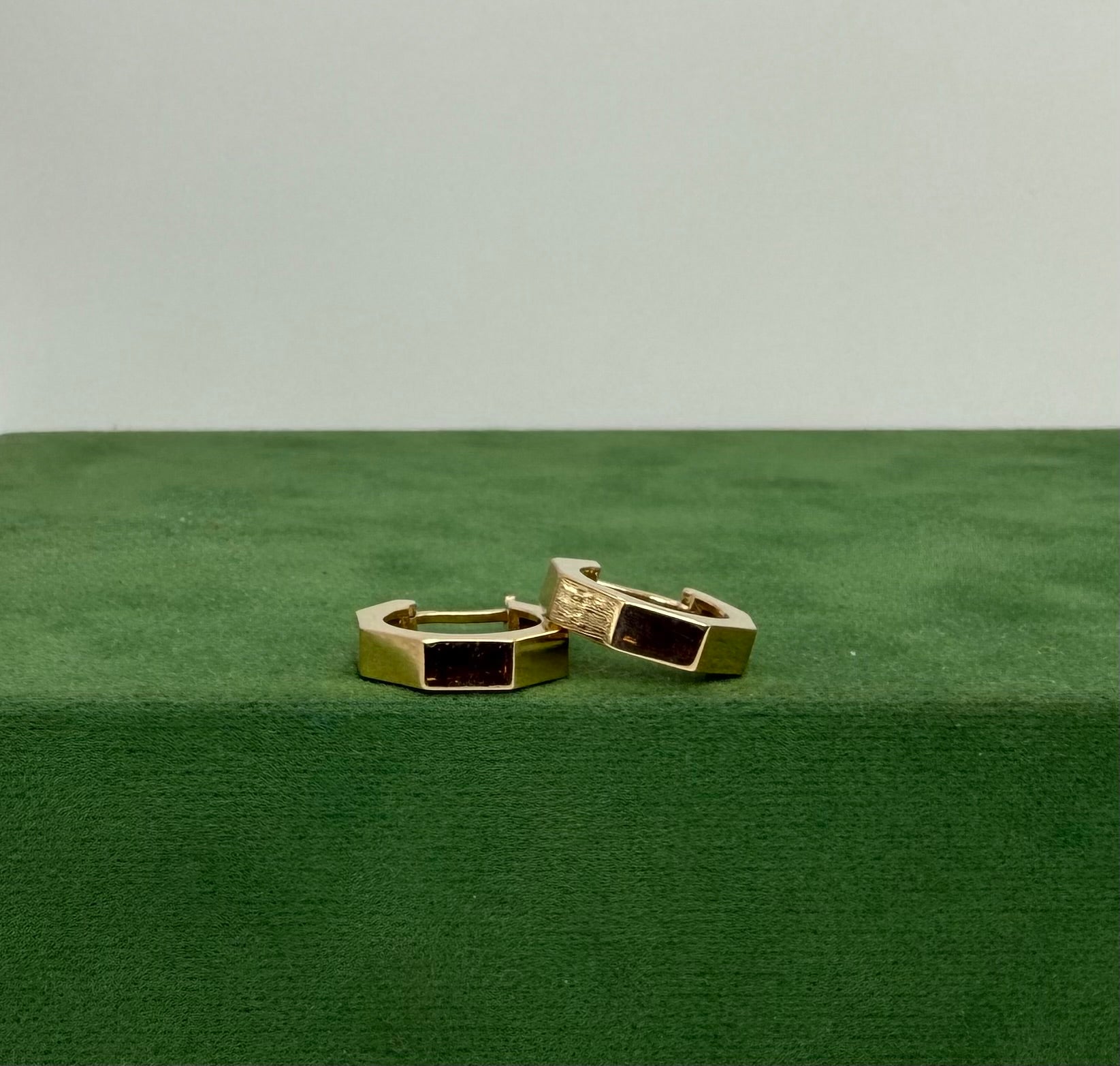 Hexagon Hoop Earrings - 14k Gold
