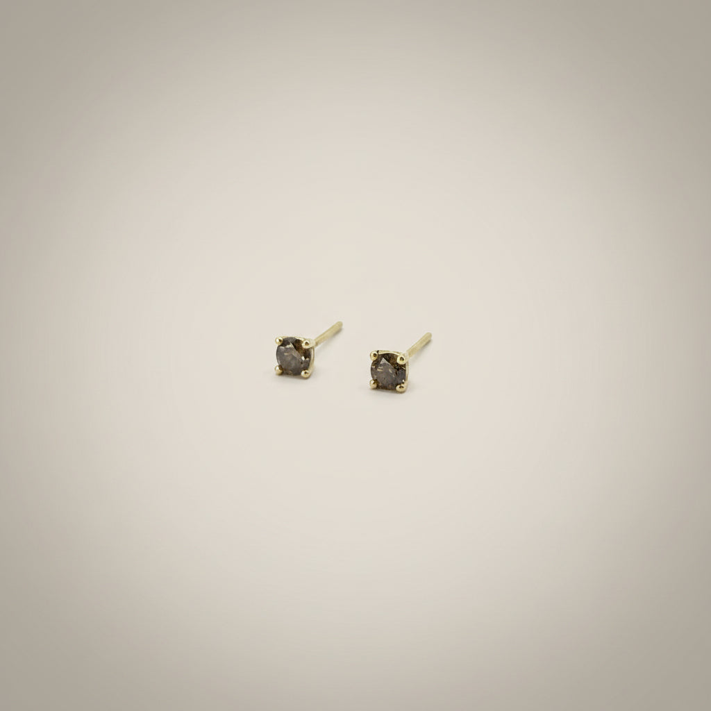 Terra Studs with Natural Brown Diamonds  – 18k Gold