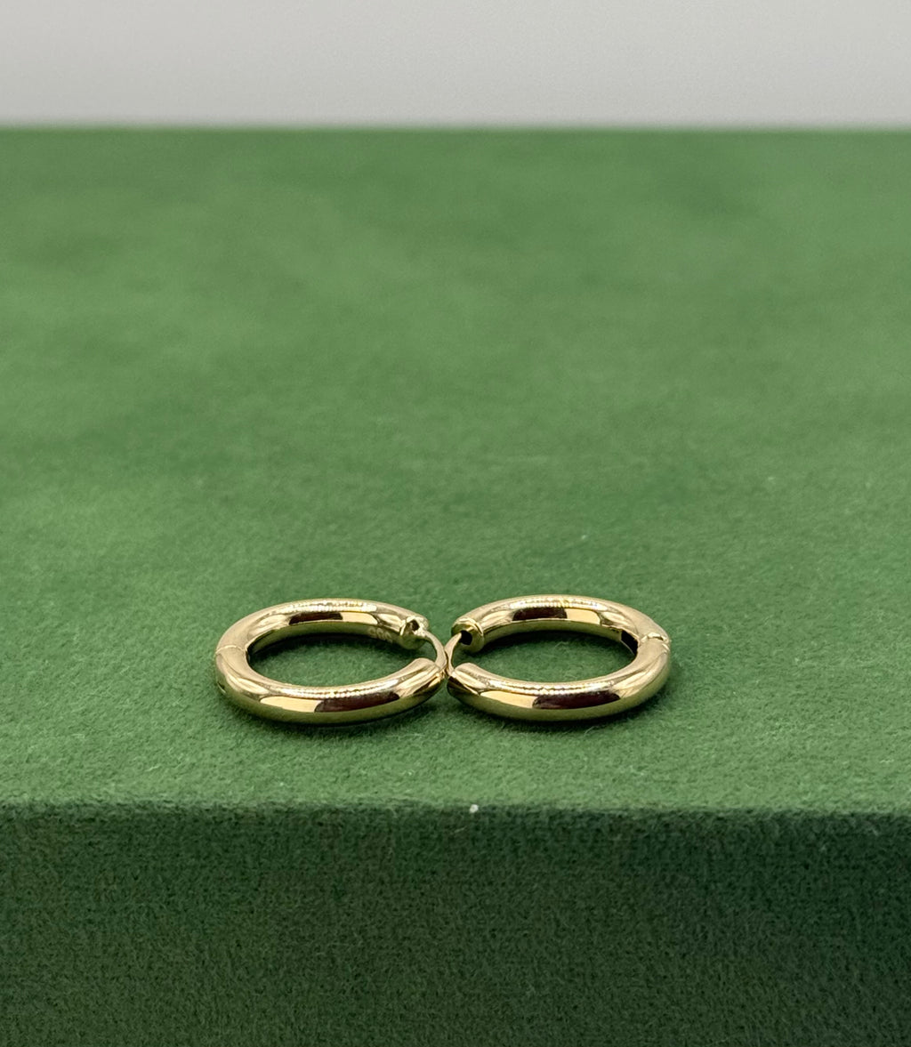 Round Huggie Earrings 2.5 mm - 14k Gold