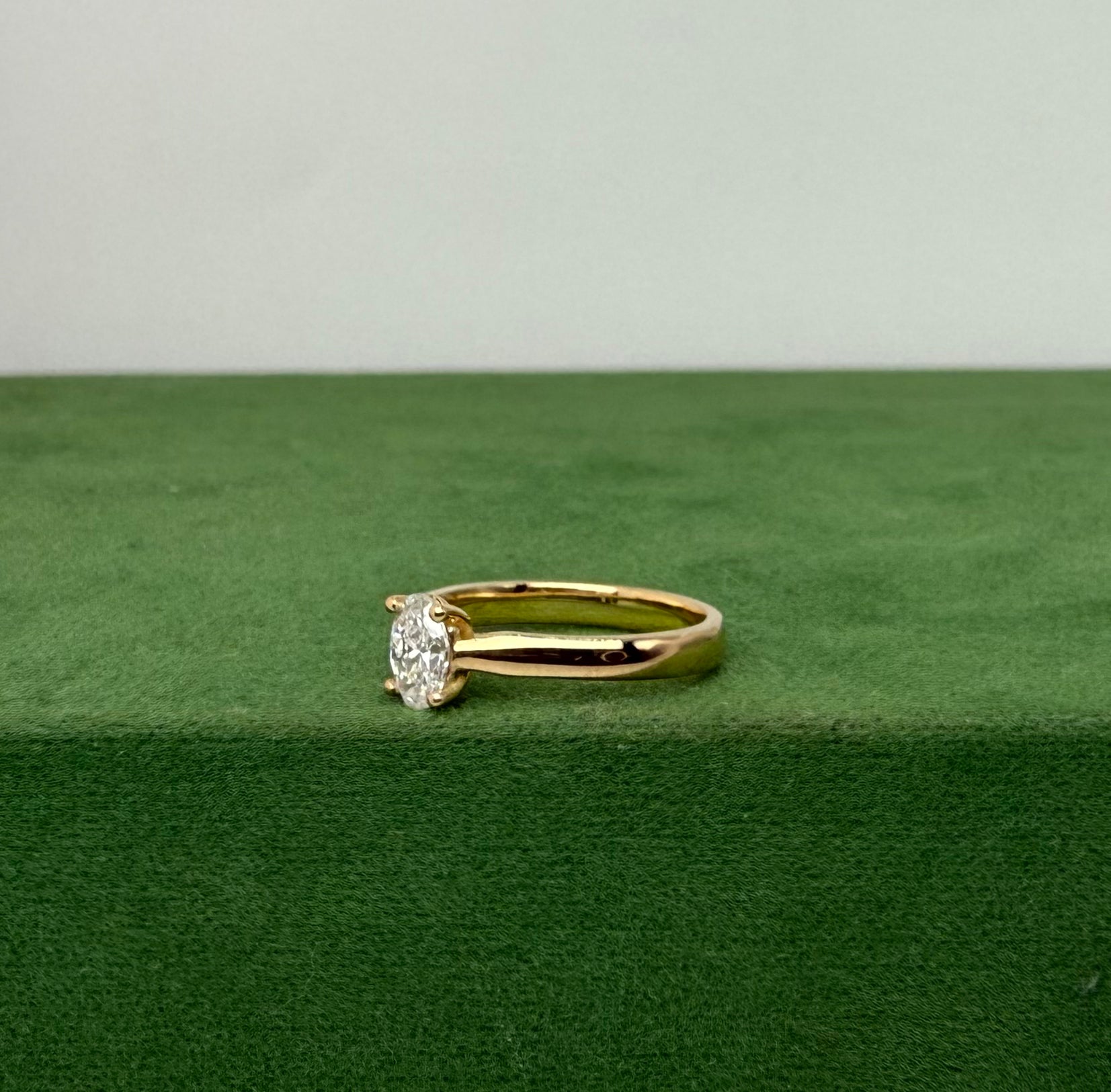 Classic Engagement Ring with Oval Solitaire - 14k Gold