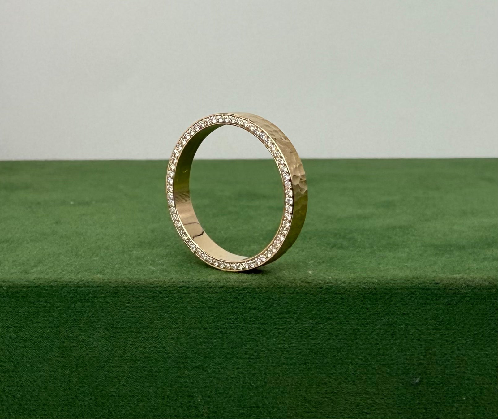Diamond Pavé Band (Side Set) - 14k Gold