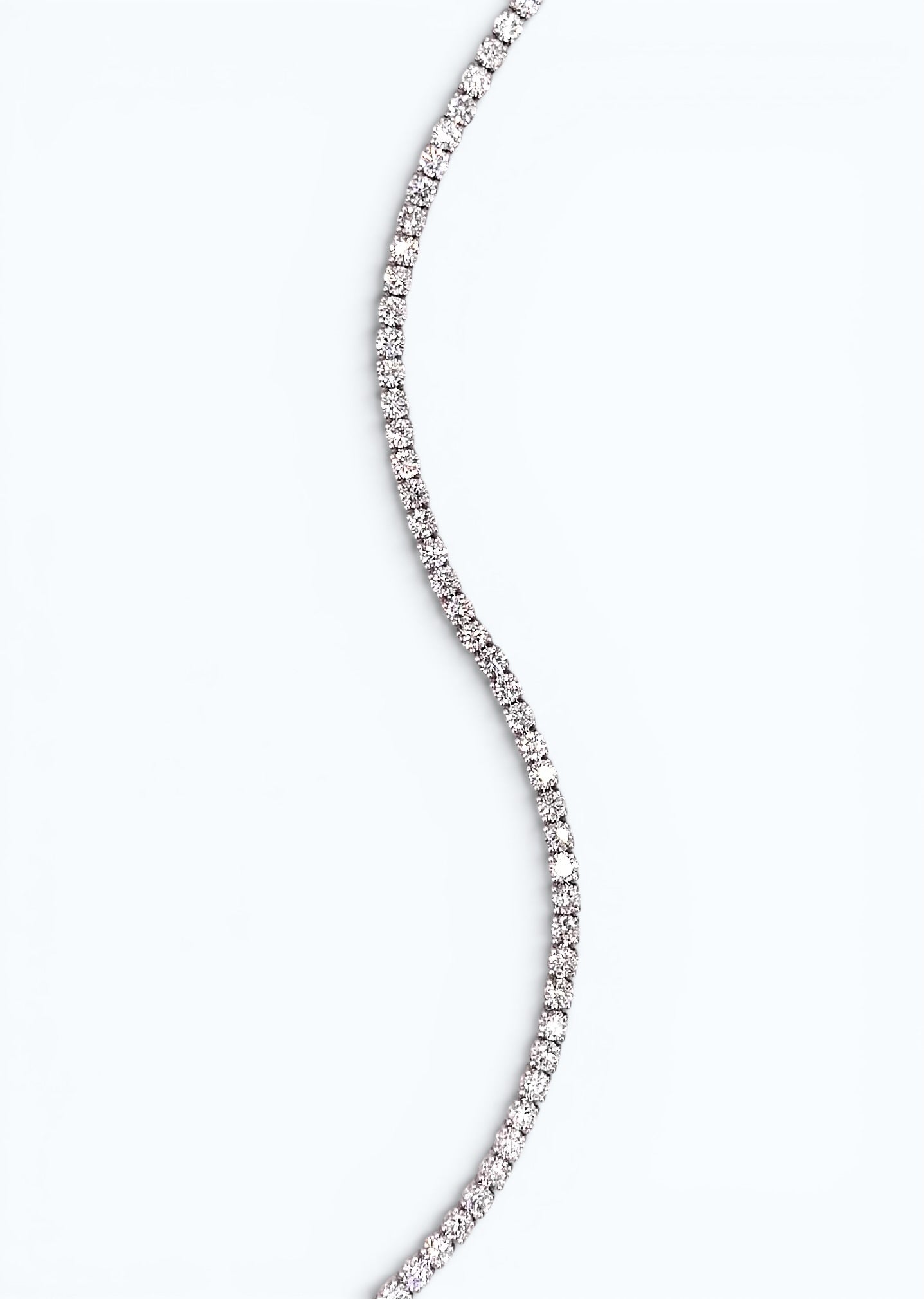 Tennis Bracelet with Diamonds - 18k White Gold