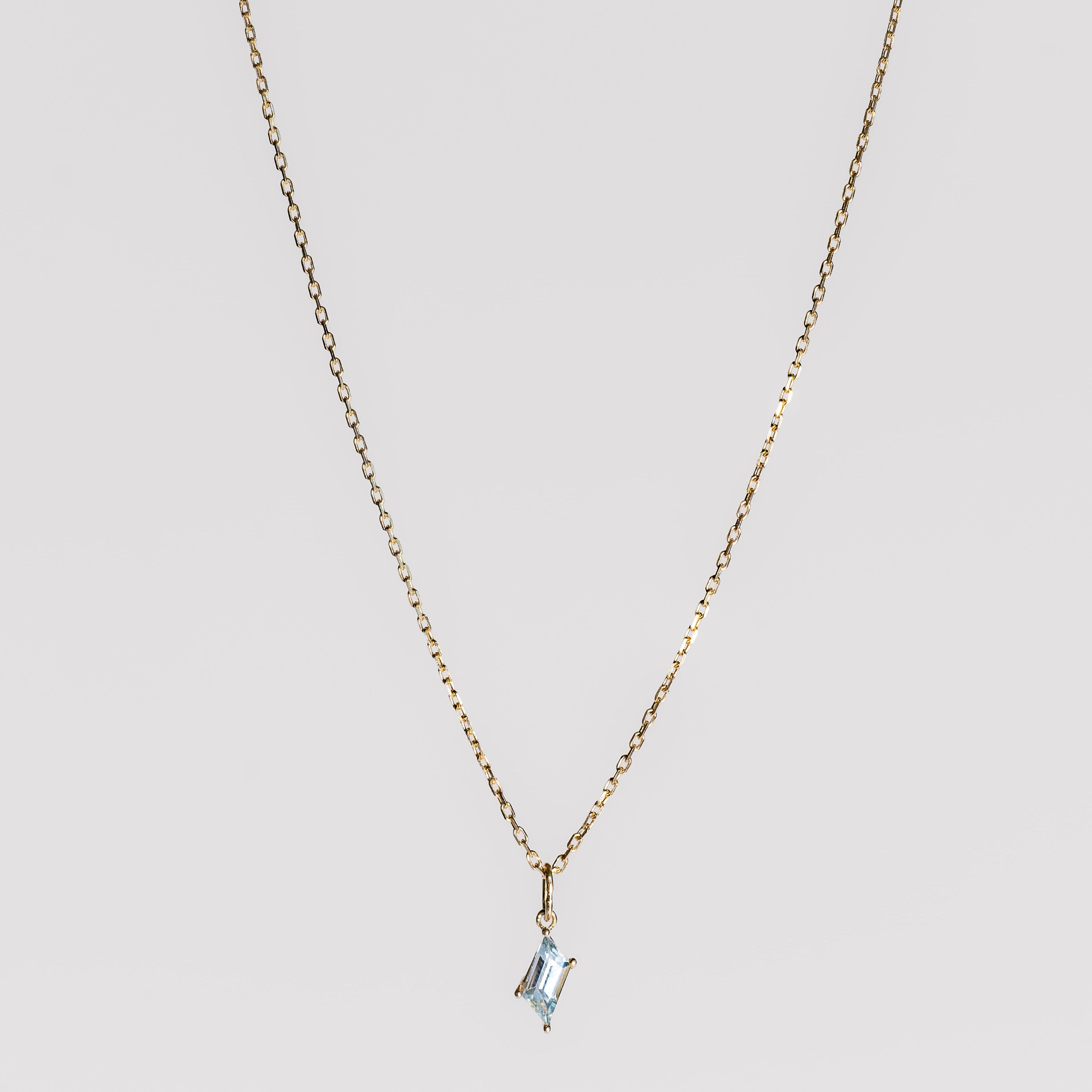 Parallelogram Aquamarine Pendant - 14k Gold