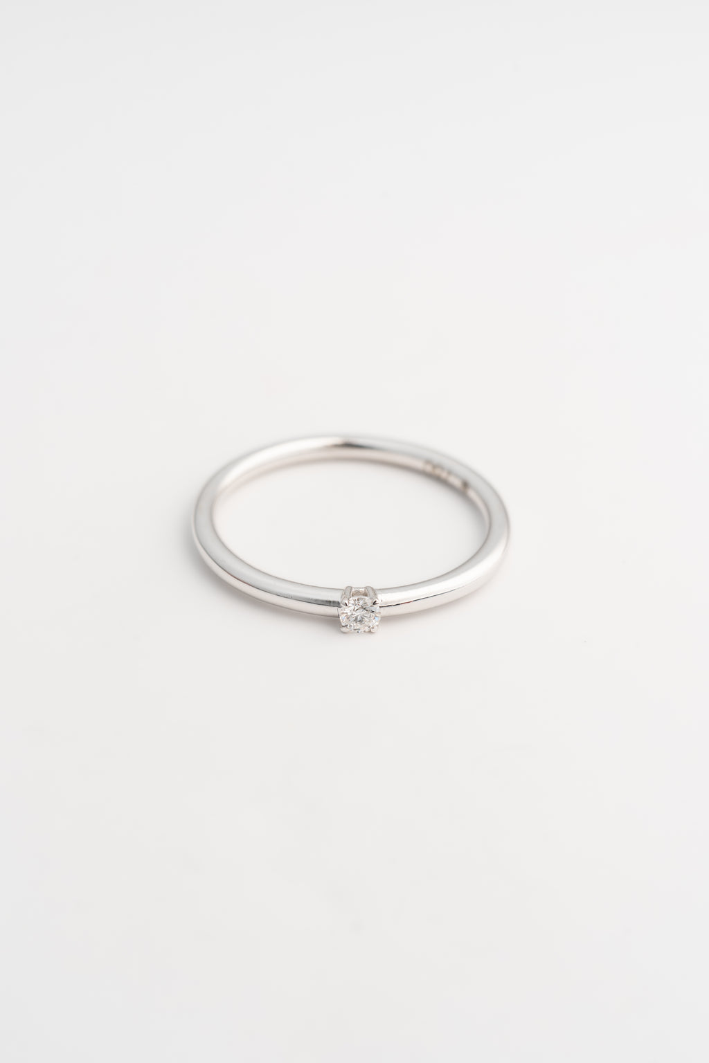 The Aurora Engagement Ring – 18k White Gold