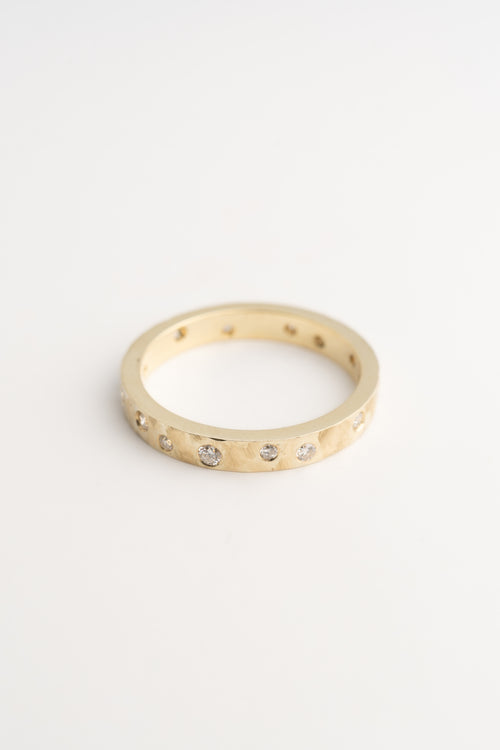 Asymmetric Diamond Band – 14k Gold