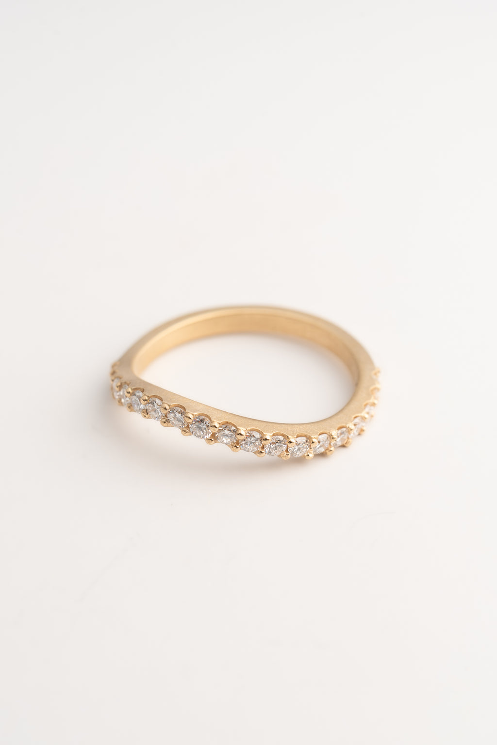 Diamond Wave Ring - 14k Gold