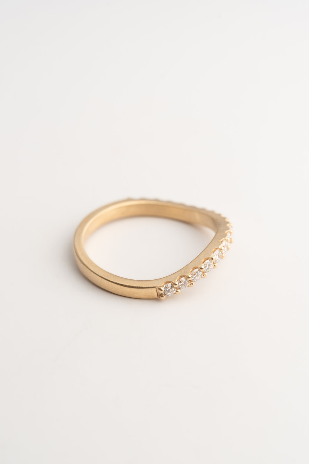 Diamond Wave Ring - 14k Gold