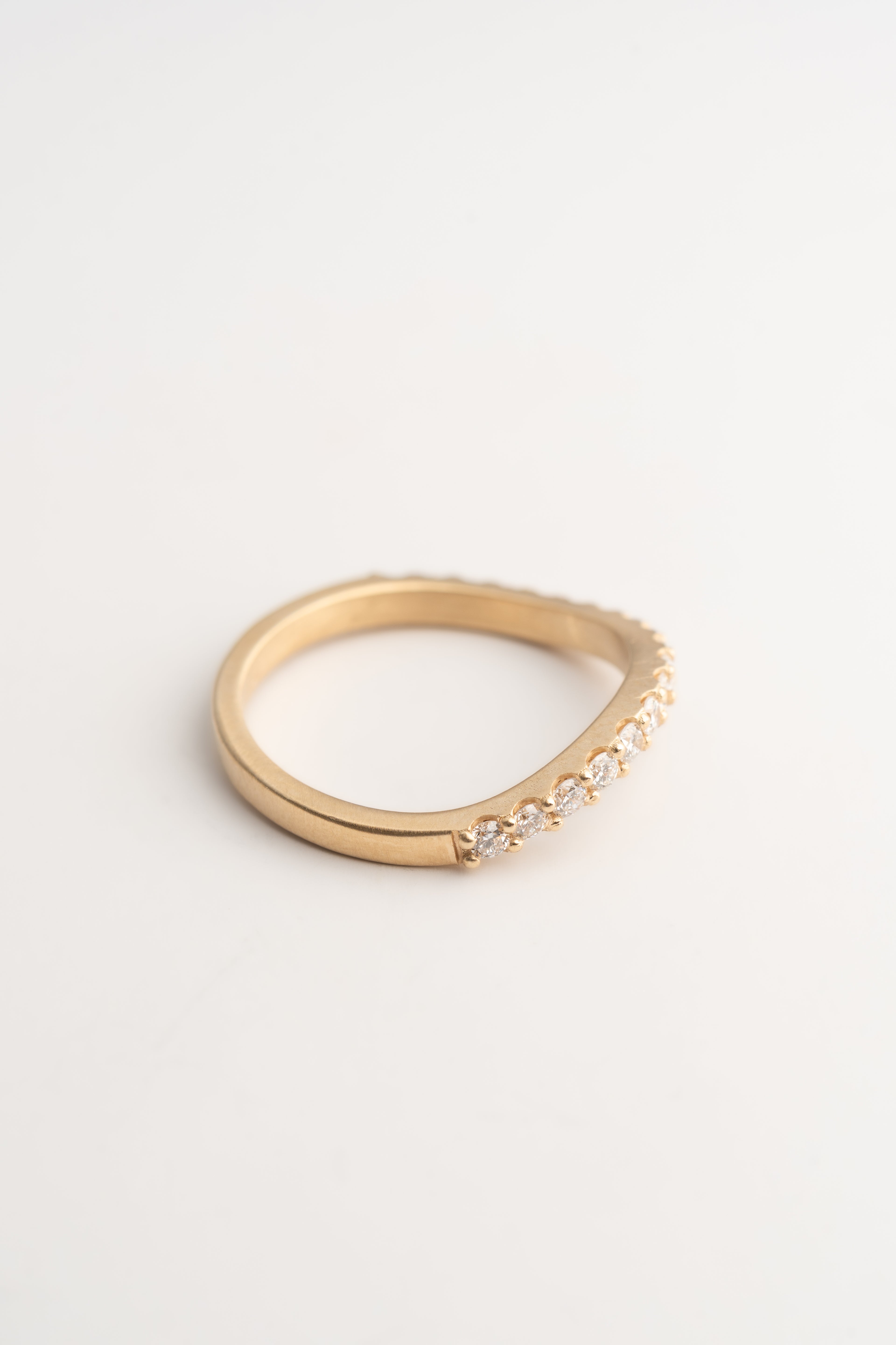Diamond Wave Ring - 14k Gold