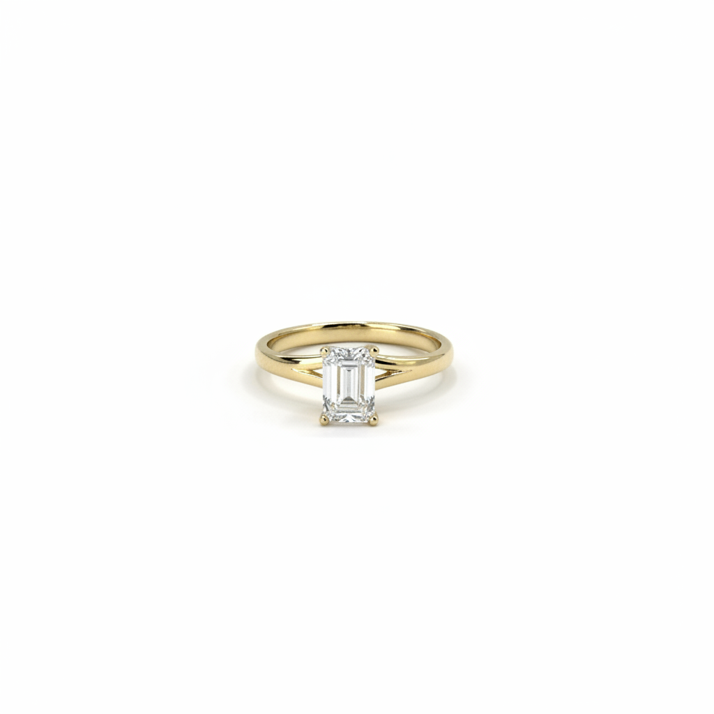 Emerald Cut Diamond Ring – 18k Gold