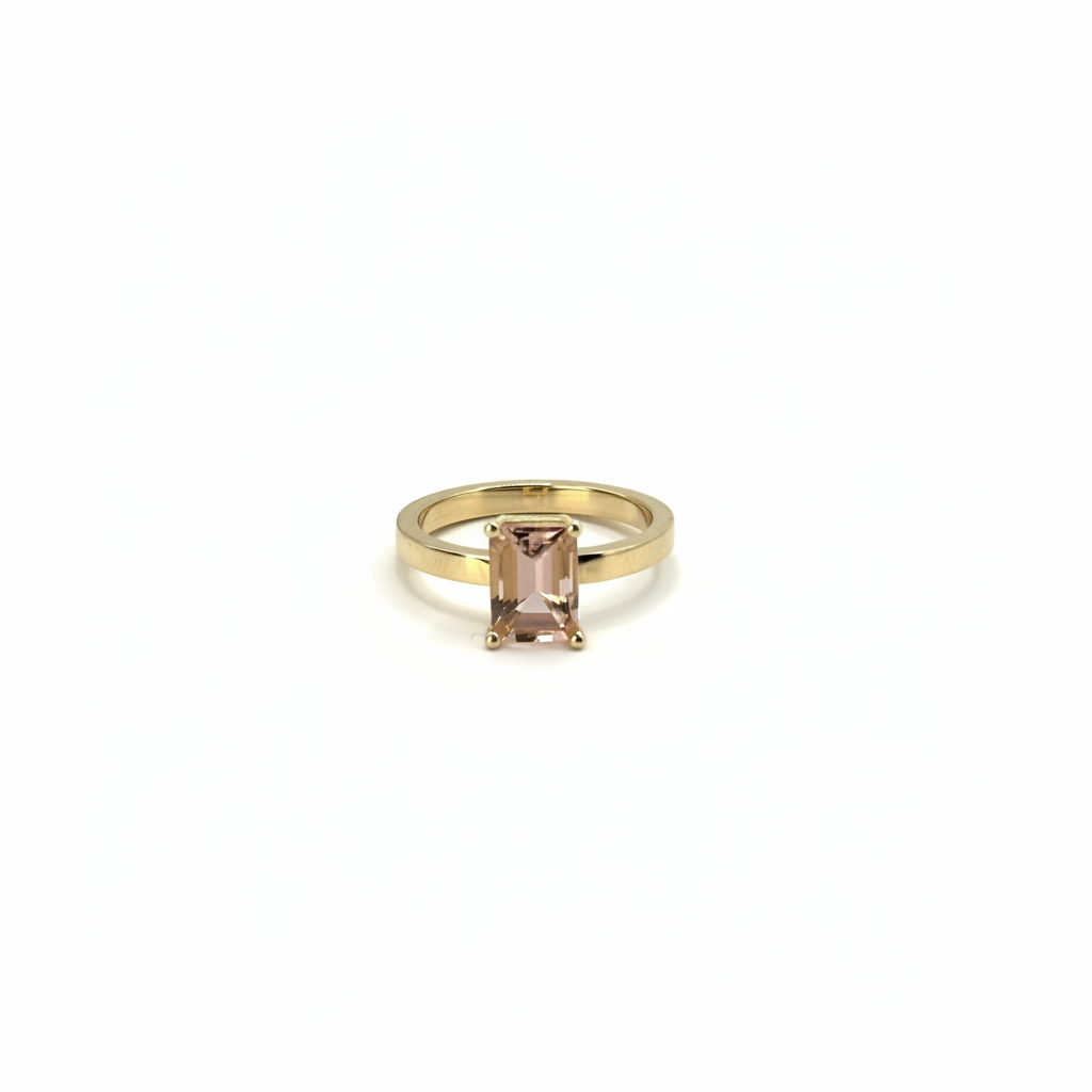 Salmon Morganite Solitaire Ring – 14k Gold